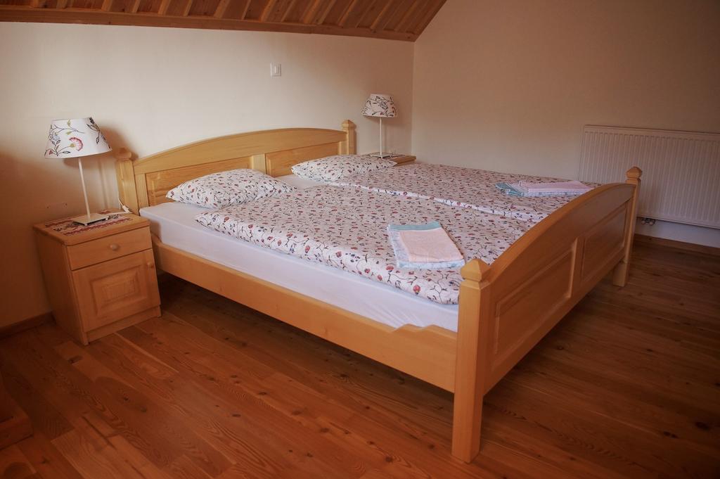 Guesthouse Planinski Dom Majerhold Solčava Exteriör bild